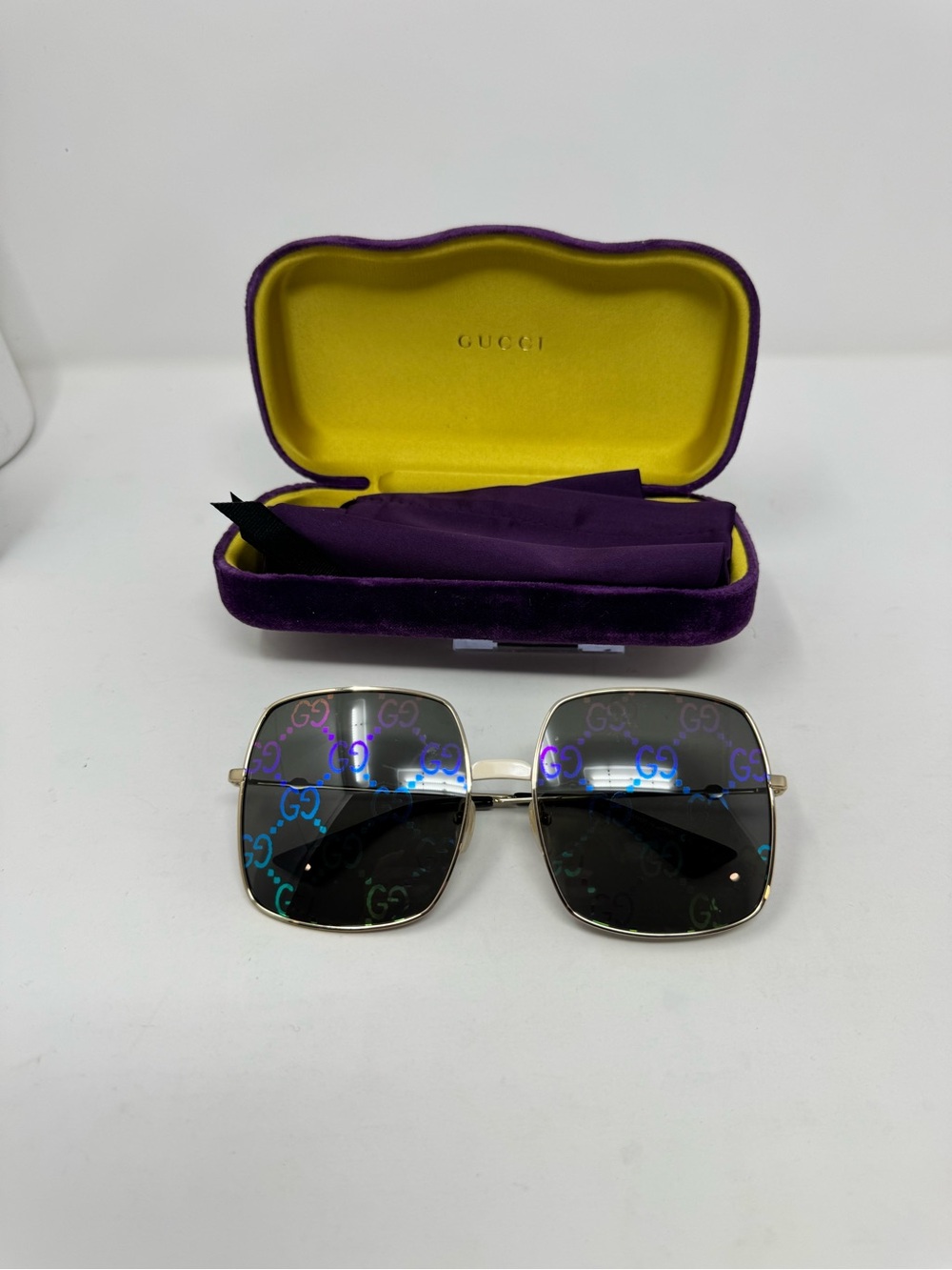 GUCCI Metal Rectangular Frame Gold Multicolor Sunglasses GG0414S